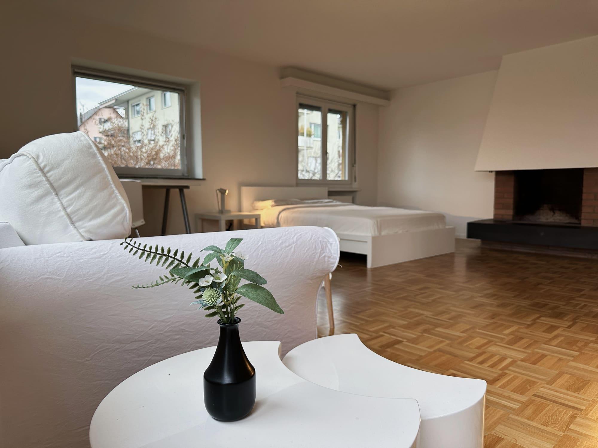 Furnished room at Lake Edge, Rüschlikon