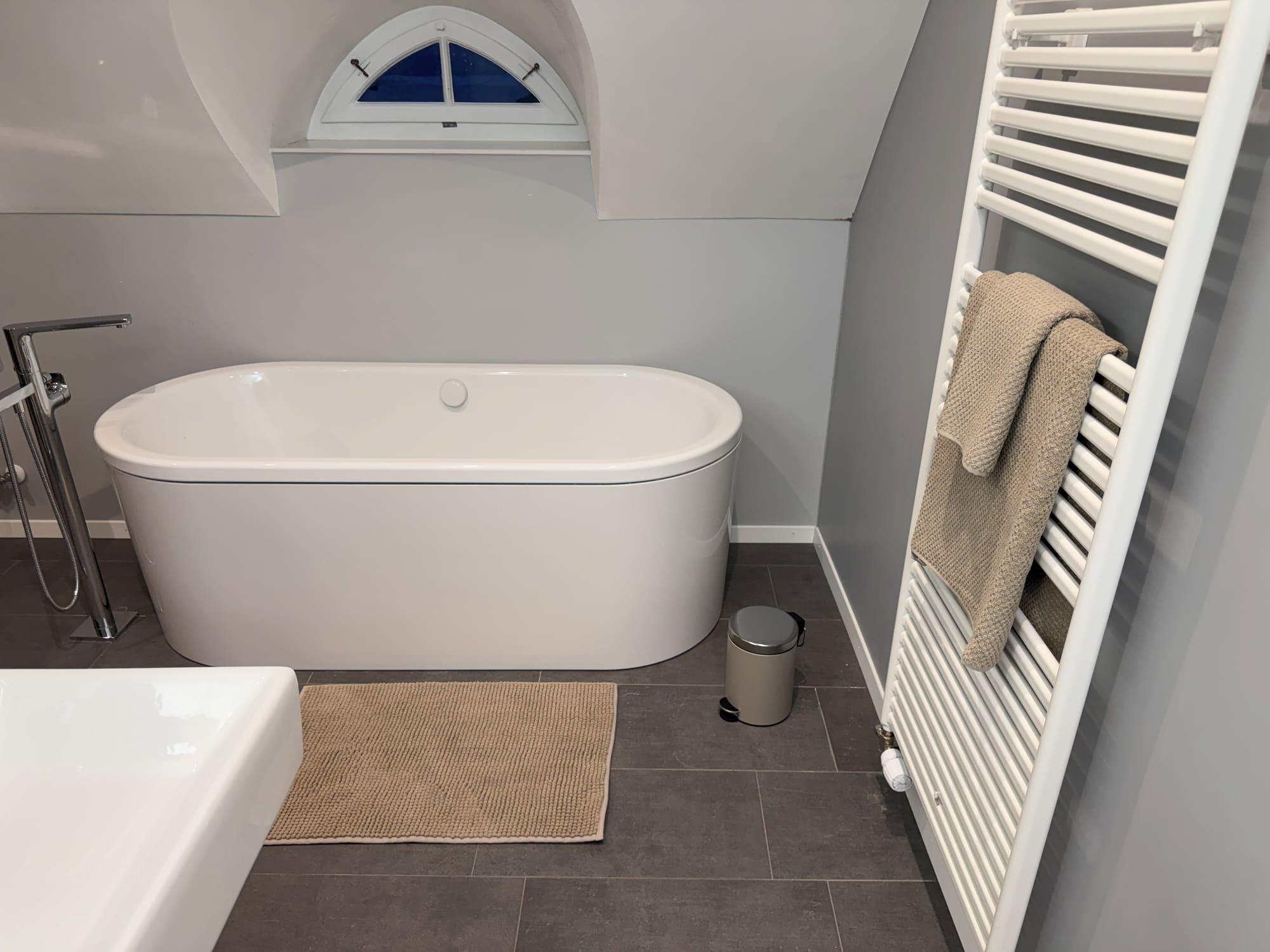 Bathroom at The Heritage, Rüschlikon